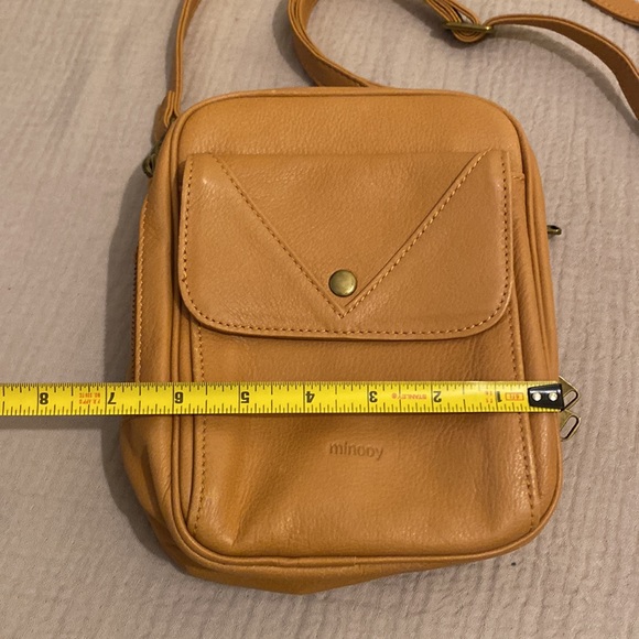 MINOOY NOYA Light Brown Leather Small Crossbody Bag - Picture 5 of 7